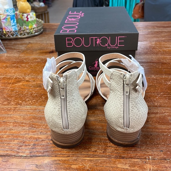 Sweet Tea white snake sandals Corkys - Picture 3 of 4